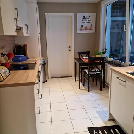 Be Happy At Apartament